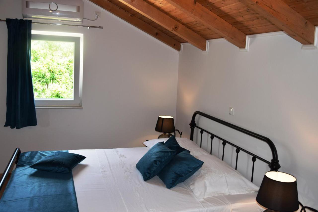 Villa Marta'S - Marta I Трогир Екстериор снимка