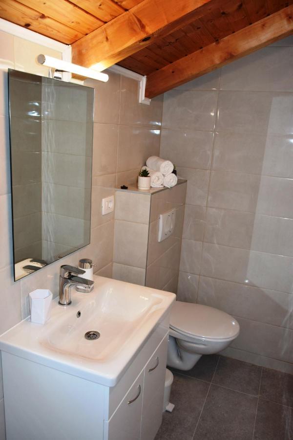 Villa Marta'S - Marta I Трогир Екстериор снимка